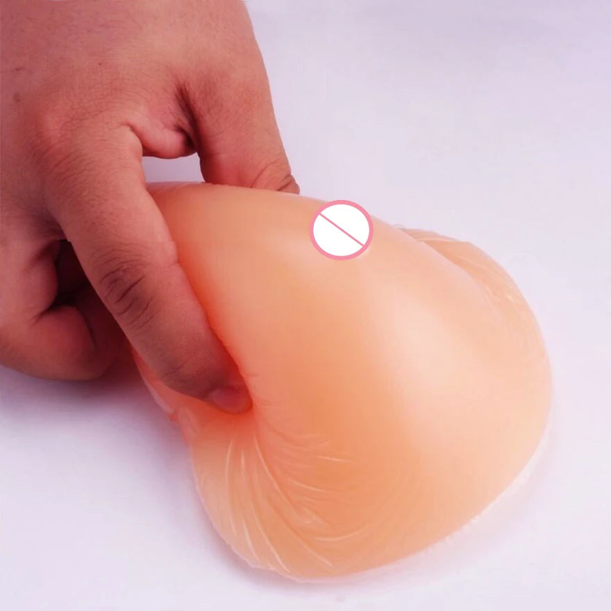 Silicone triangle soft fake breast